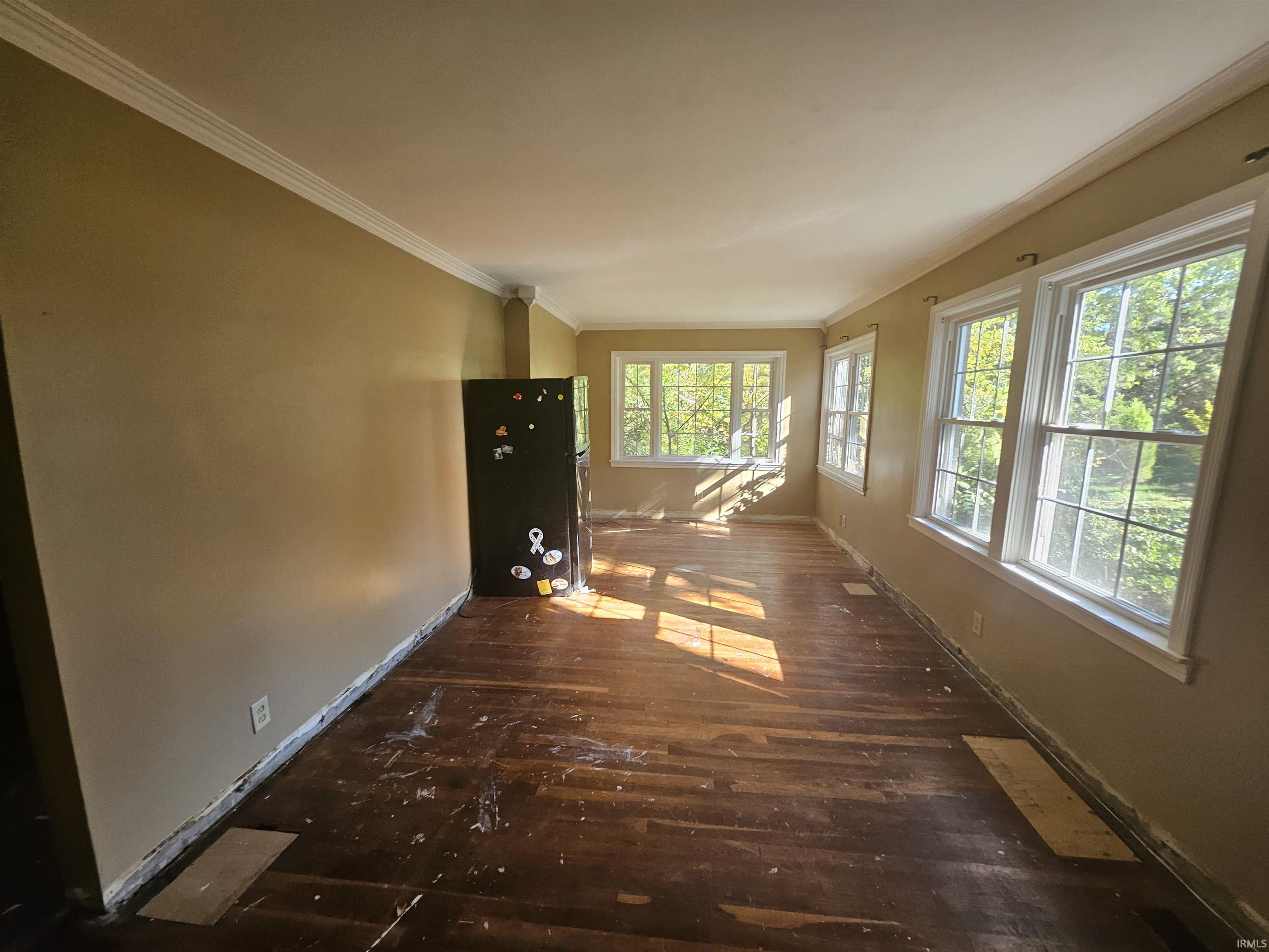 315 West Evergreen Road Evansville, IN 47710 - Photo 4 of 32
