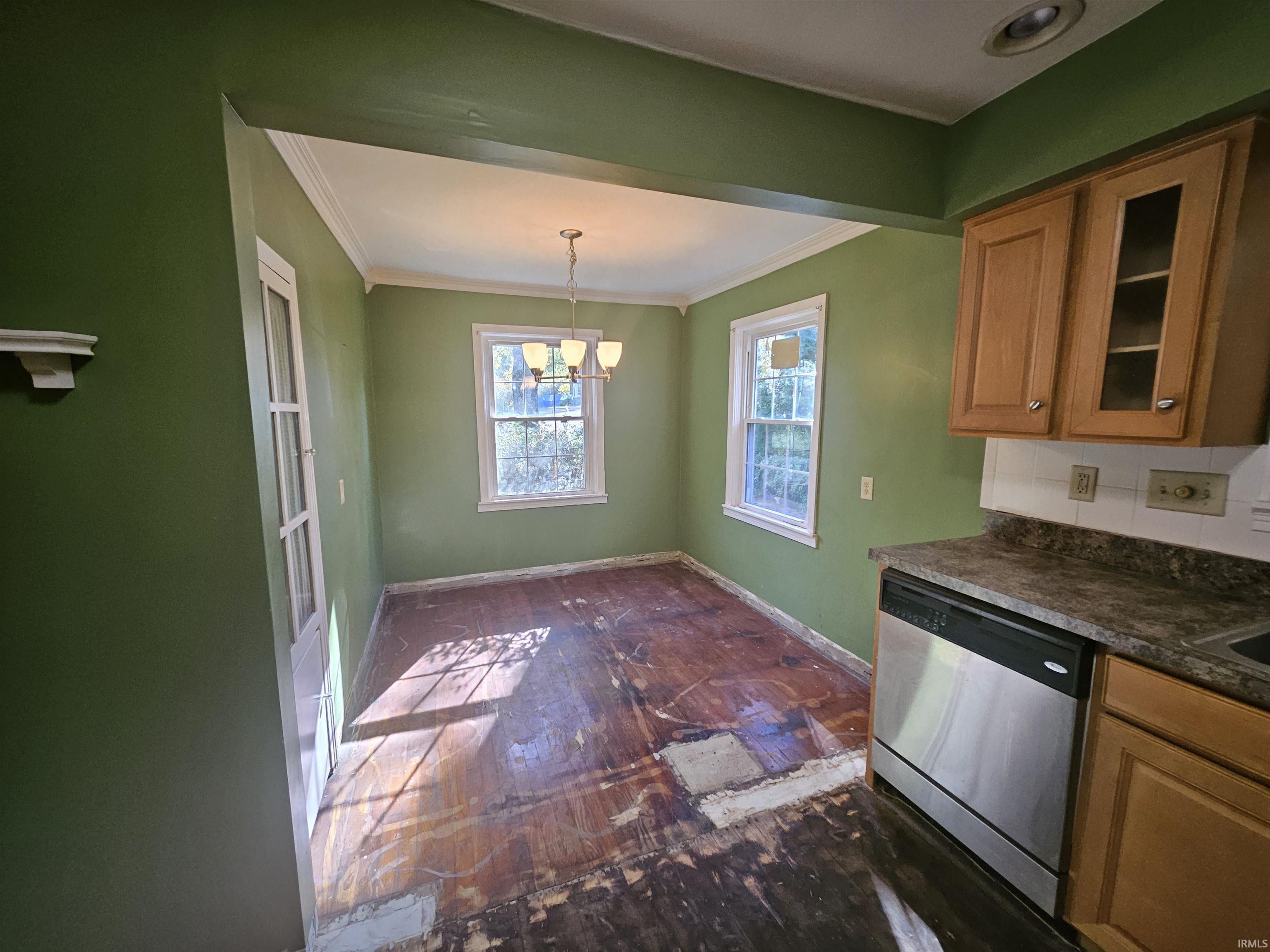 315 West Evergreen Road Evansville, IN 47710 - Photo 7 of 32