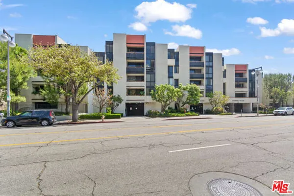 $569,000 | 222 South Central Avenue, Unit 107, Los Angeles, CA 90012