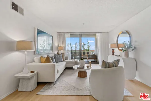 $569,000 | 222 South Central Avenue, Unit 107, Los Angeles, CA 90012