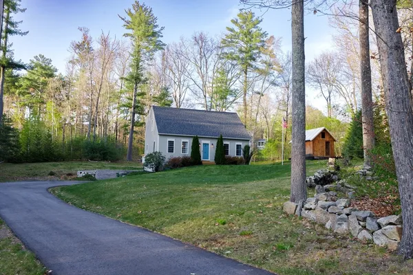 $519,500 | 15 Oak Drive, West Brookfield, MA 01585