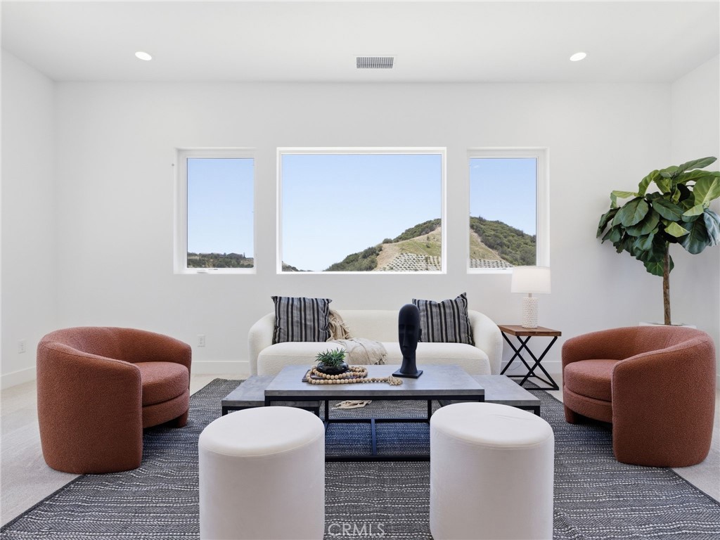 11850 Red Hawk Lane Porter Ranch, CA 91326 - Photo 29 of 51 Primary Bedroom Retreat: Fernwood Italianate - The Ridge Collection at Bella Vista - Homesite 68
