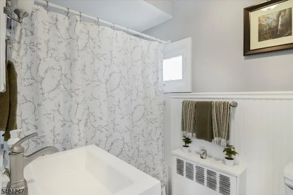 $599,900 | 107 Kingston Road, Parsippany, NJ 07054