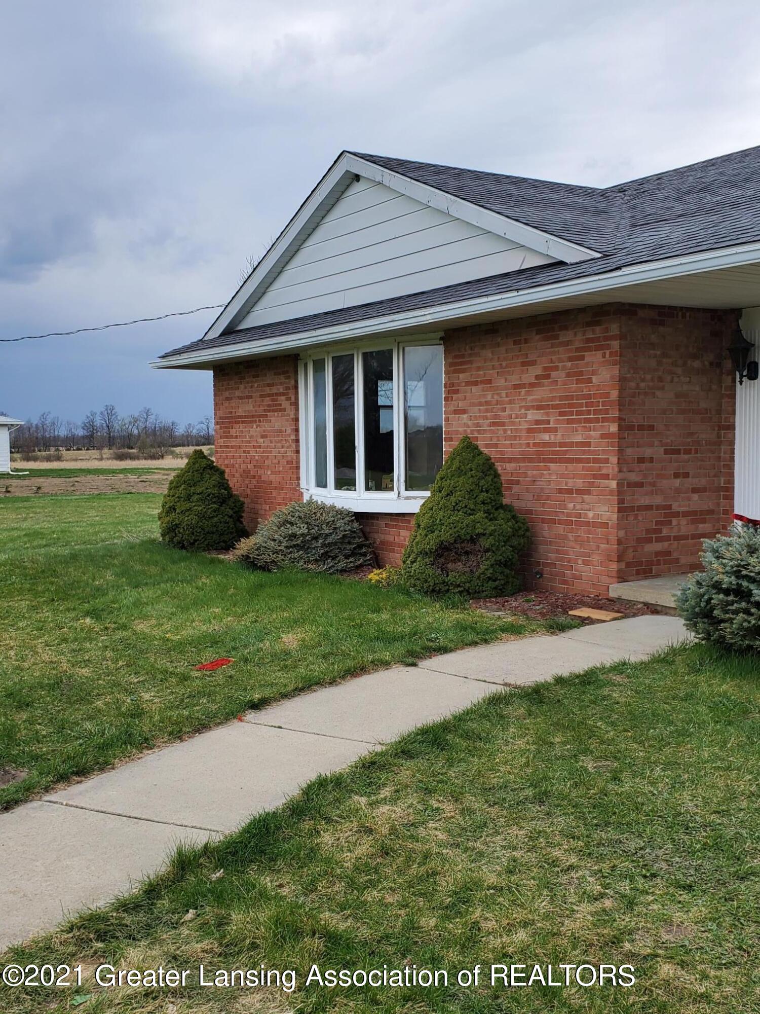 3671 Parmenter Road Durand, MI 48429 - Photo 7 of 21 par22