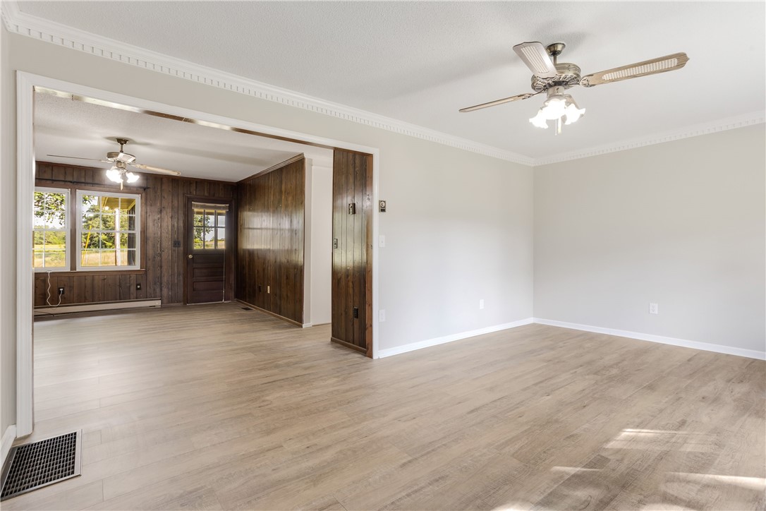 410 Harmony Road Anderson, SC 29624 - Photo 6 of 44