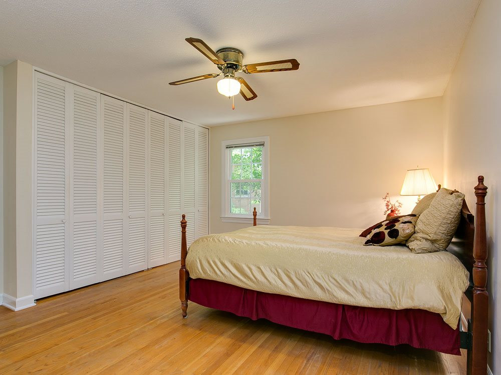 3212 Caldwell Drive Raleigh, NC 27607 - Photo 12 of 24 Photo 12