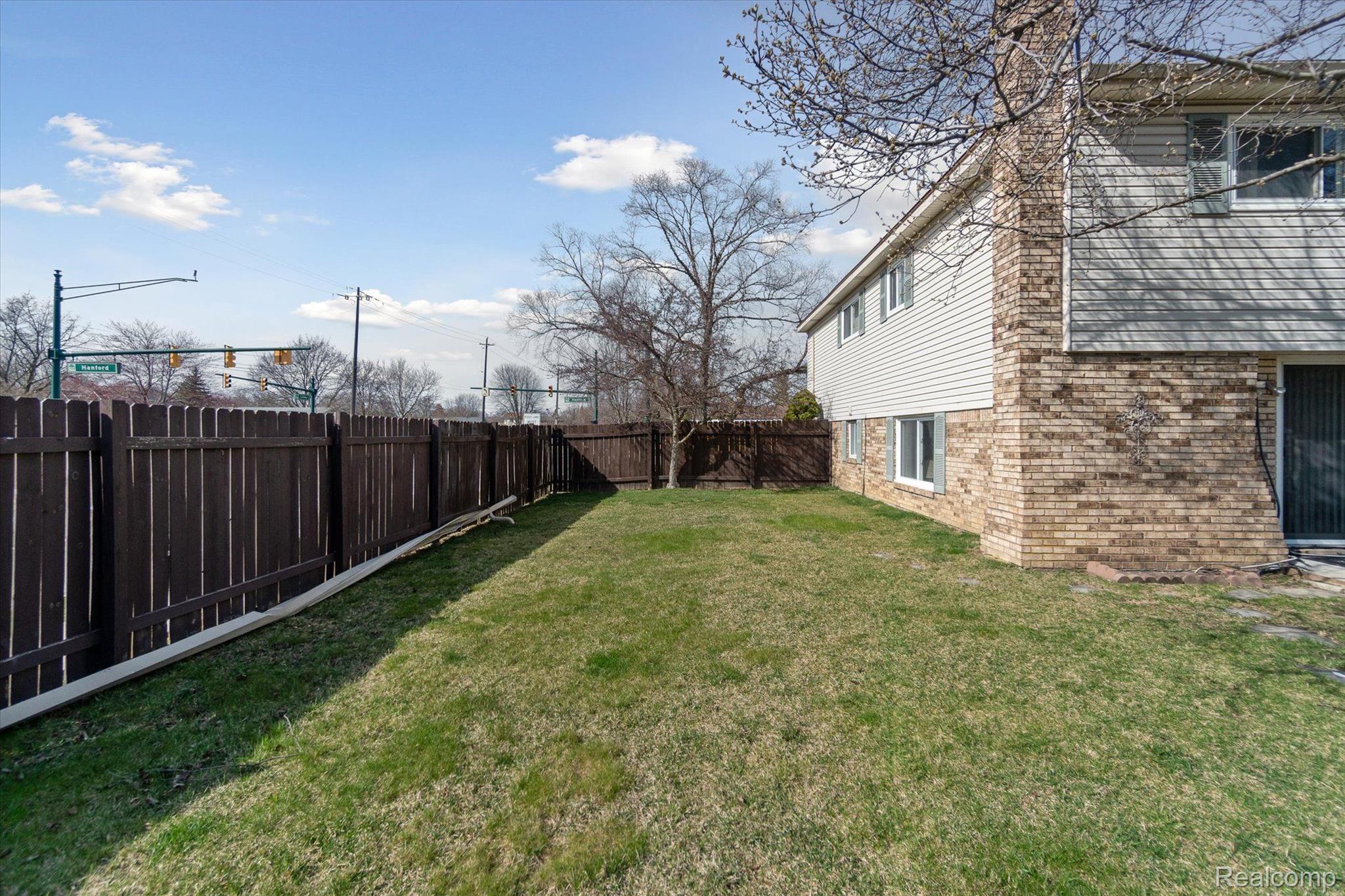 42315 Hanford Road Canton, MI 48187 - Photo 43 of 45 Gallery Image 43