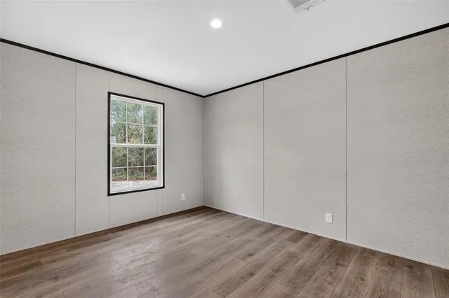 $445,000 | 419 Lily Trail, Interlachen, FL 32148