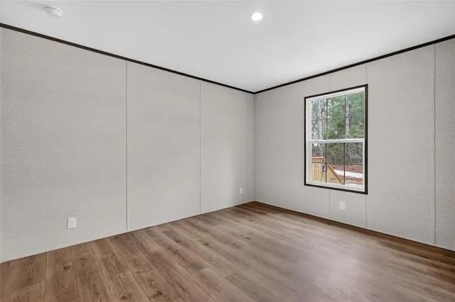 $445,000 | 419 Lily Trail, Interlachen, FL 32148