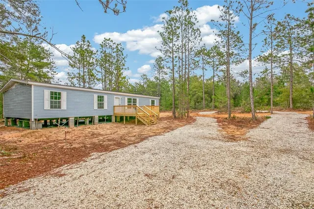 $445,000 | 419 Lily Trail, Interlachen, FL 32148