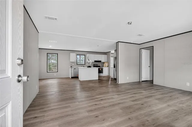 $445,000 | 419 Lily Trail, Interlachen, FL 32148