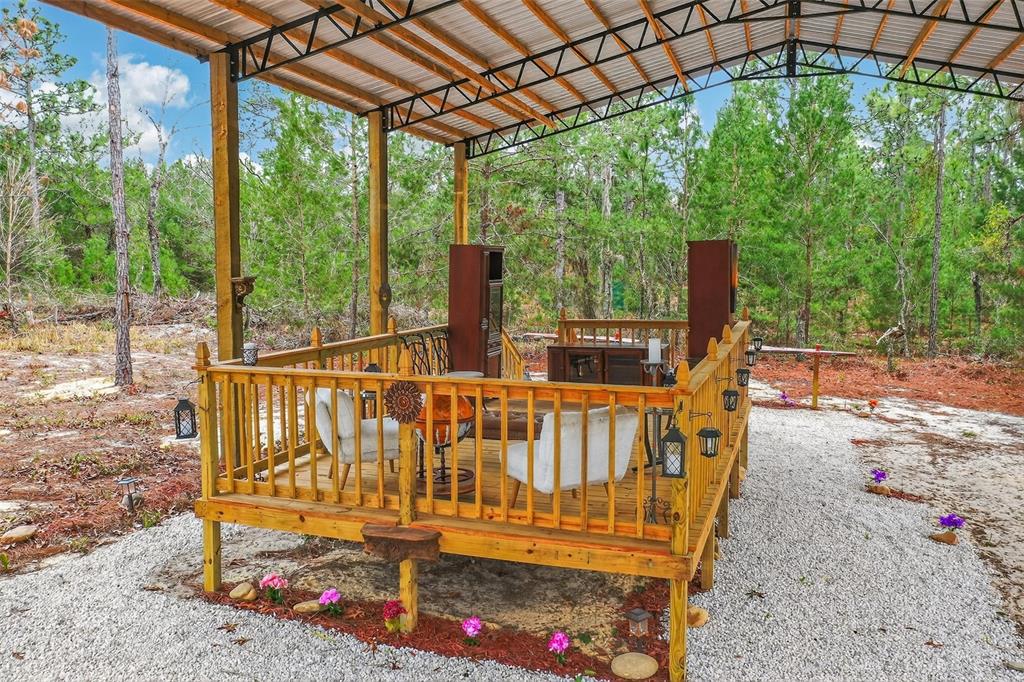 419 Lily Trail Interlachen, FL 32148 - Photo 47 of 82 a view of outdoor space with seating area