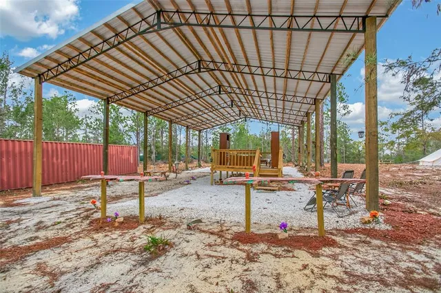 $445,000 | 419 Lily Trail, Interlachen, FL 32148