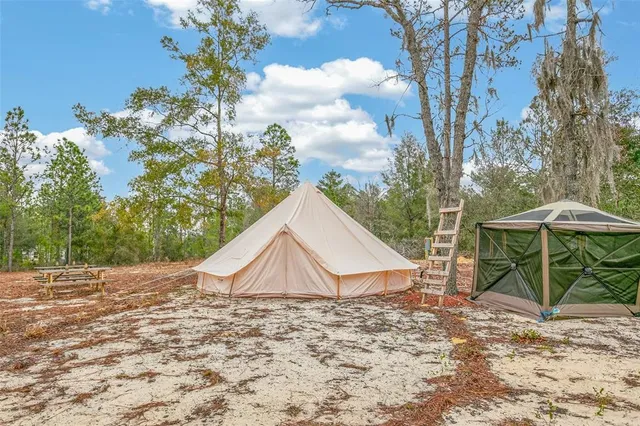 $445,000 | 419 Lily Trail, Interlachen, FL 32148