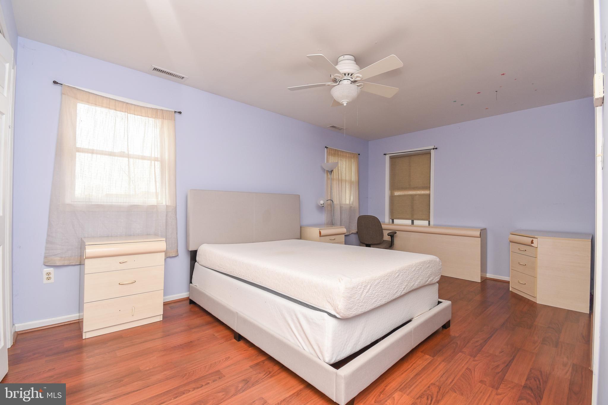 87 Chestnut Lane Ambler, PA 19002 - Photo 22 of 39 Guest Bedroom 3