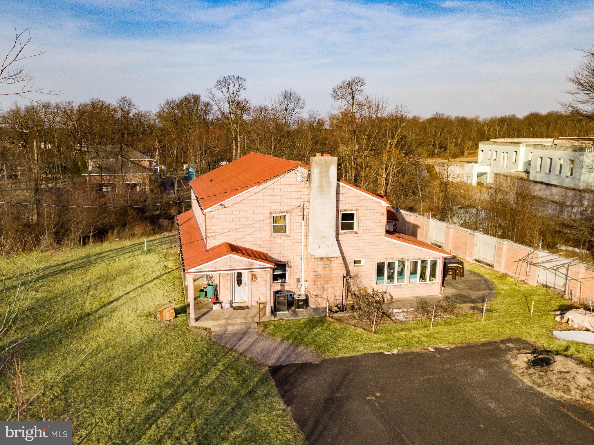 87 Chestnut Lane Ambler, PA 19002 - Photo 33 of 39 Aerial Side View of Home