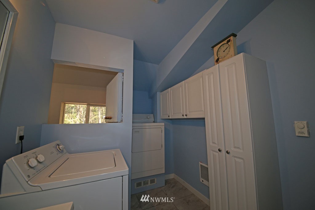 15 South Airstrip Road Twisp, WA 98856 - Photo 20 of 24 Gallery Image 20