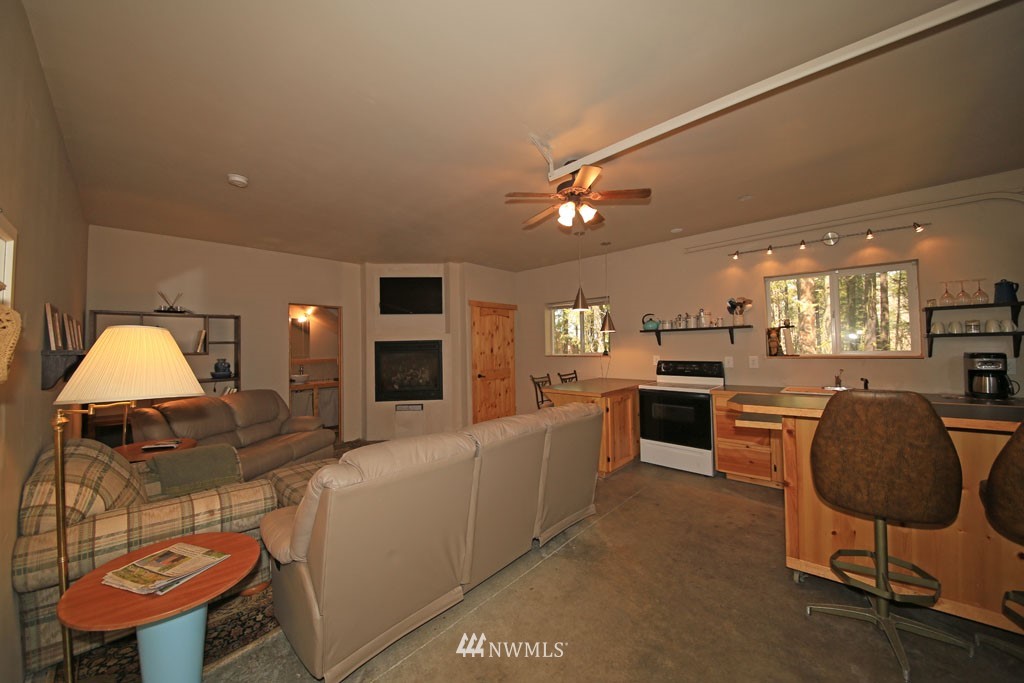 15 South Airstrip Road Twisp, WA 98856 - Photo 7 of 24 Gallery Image 7