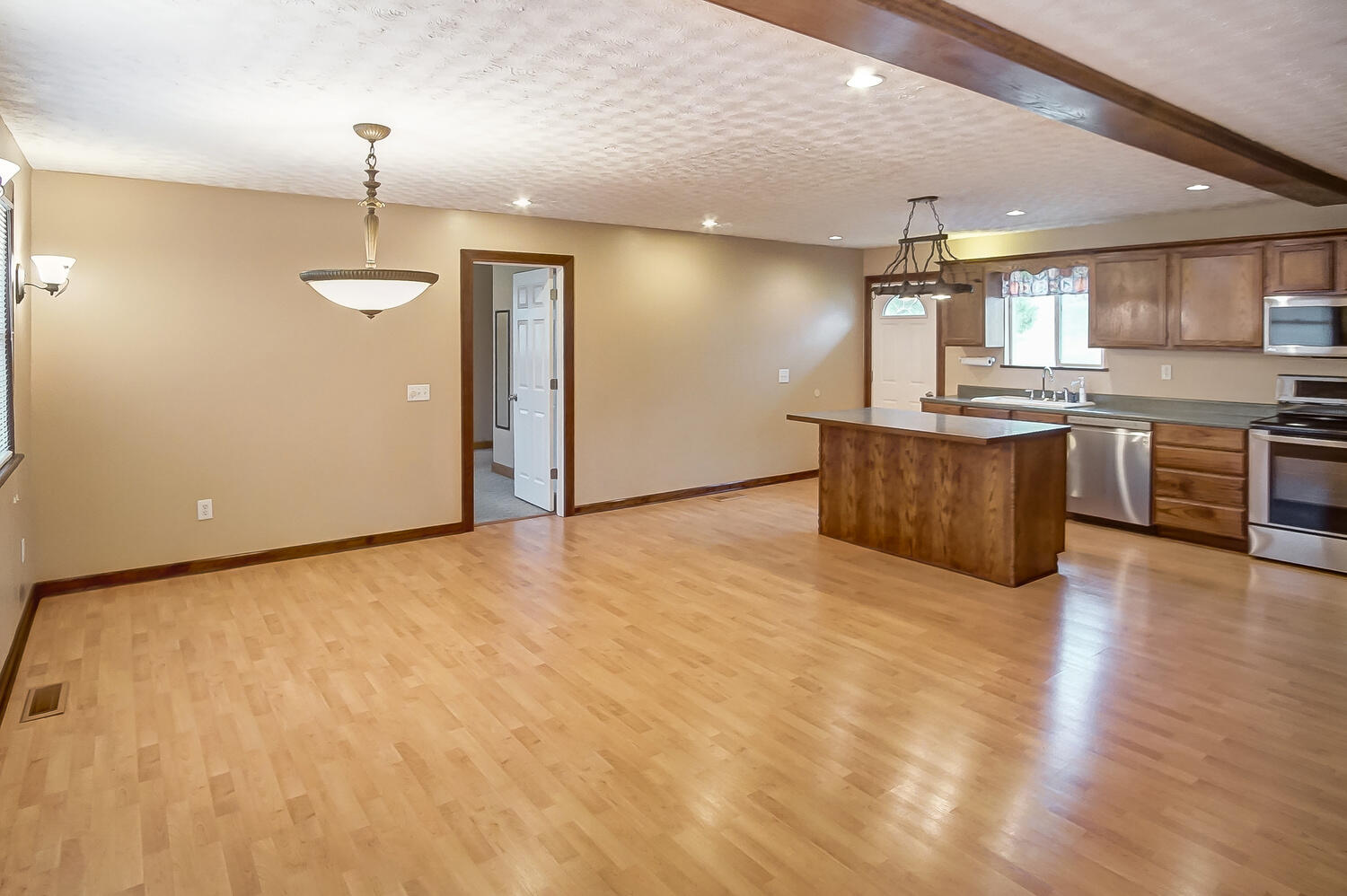 8330 Locust Grove Road Burlington, KY 41005 - Photo 14 of 34 Gallery Image 14