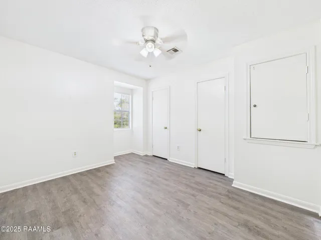 $825 | 104 Country Lane, Unit A, Lafayette, LA 70508