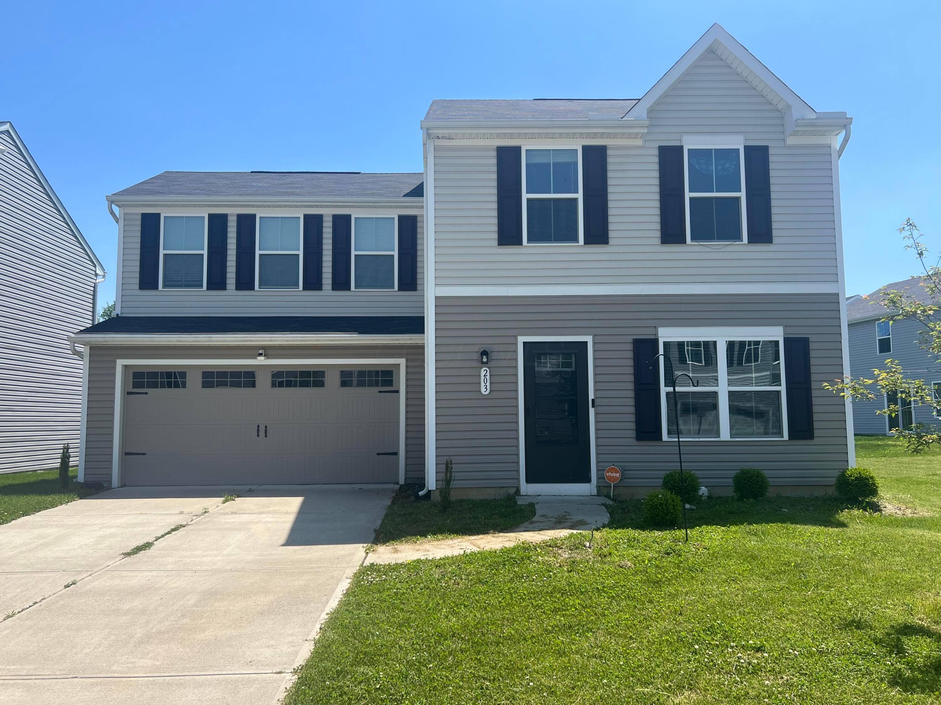 203 Golden Gate Avenue Springfield, OH 45505 - Photo 1 of 2