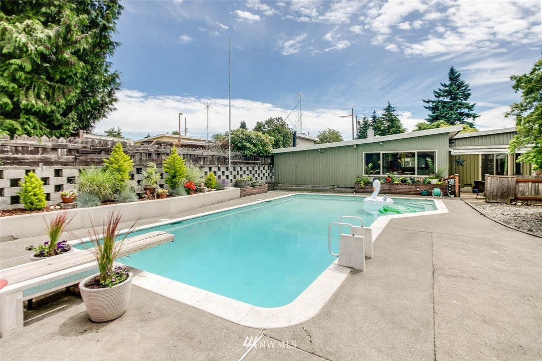 2300 Northeast 9th Street Renton, WA 98056 - Photo 22 of 22