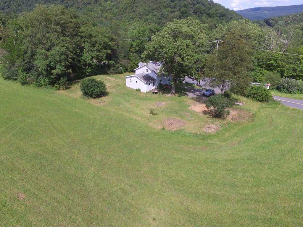 3332 Union Furnace Road Tyrone, PA 16686 - Photo 5 of 46 Gallery Image 5