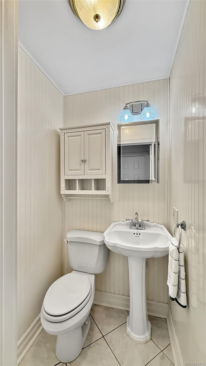 3 Forge Gate Drive, Unit B6A Cold Spring, NY 10516 - Photo 7 of 12 Half Bath on main floor
