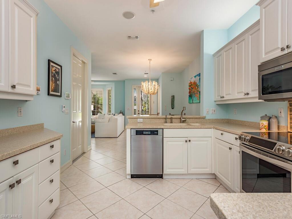 846 9th Avenue South, Unit 104 Naples, FL 34102 - Photo 5 of 12
