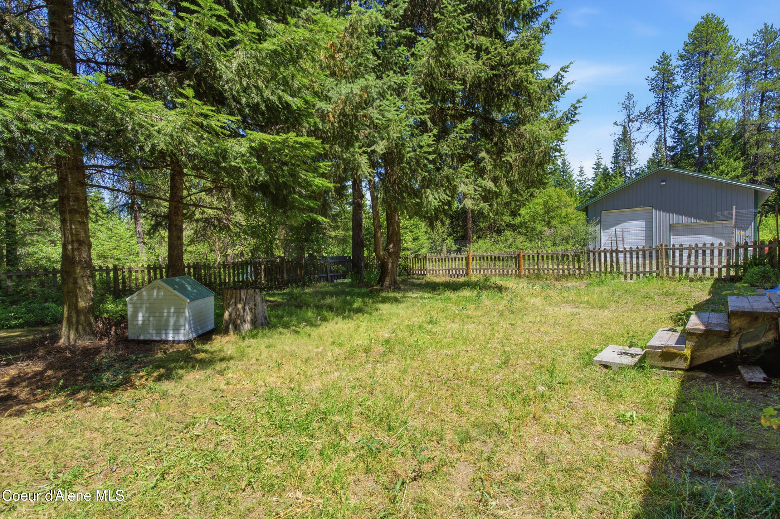 428 South Rena Road Oldtown, ID 83822 - Photo 40 of 53 Large Yard