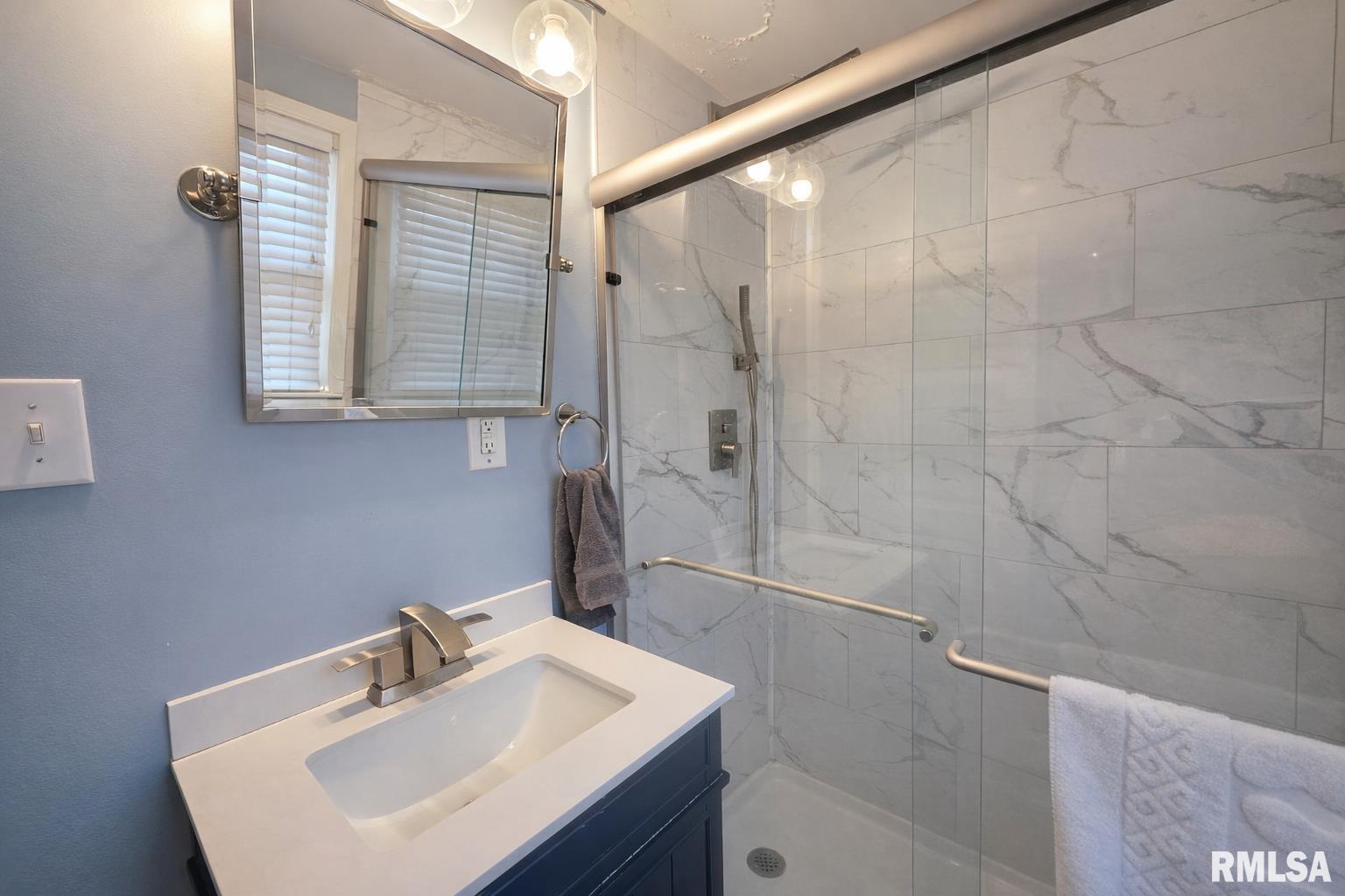 1216 East Rouse Avenue Peoria Heights, IL 61616 - Photo 16 of 19
