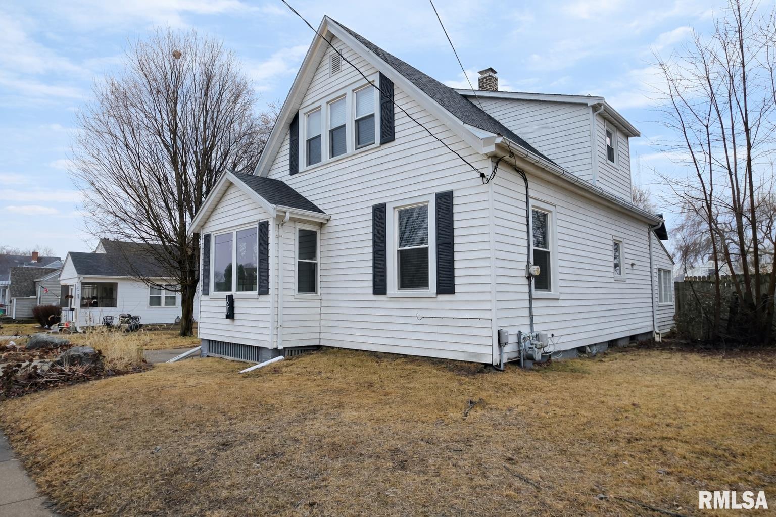 1216 East Rouse Avenue Peoria Heights, IL 61616 - Photo 3 of 19