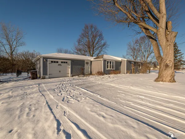 $298,000 | 8485 South Stony Creek Road, Carleton, MI 48117