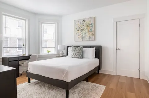 $2,800 | 131 Park Drive, Unit 3, Boston, MA 02215
