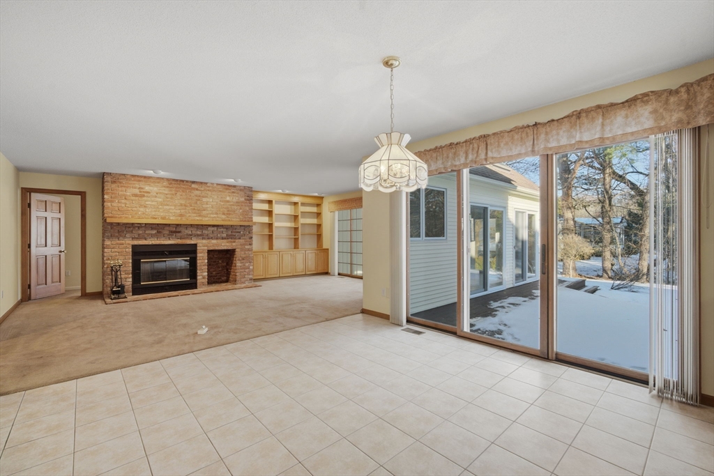 53 Ashford Road Longmeadow, MA 01106 - Photo 17 of 42