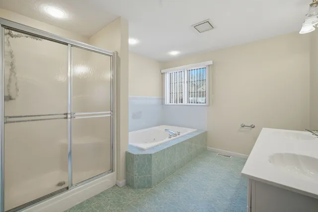 $850,000 | 53 Ashford Road, Longmeadow, MA 01106