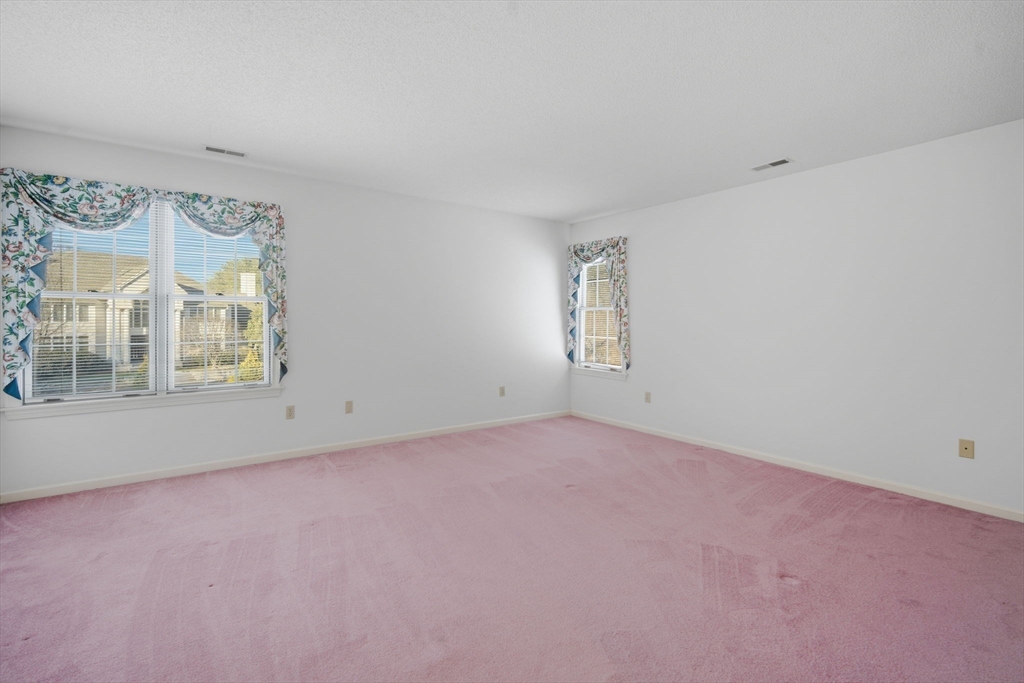 53 Ashford Road Longmeadow, MA 01106 - Photo 27 of 41 Gallery Image 27