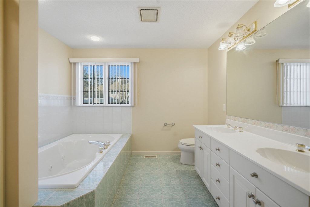 53 Ashford Road Longmeadow, MA 01106 - Photo 27 of 42