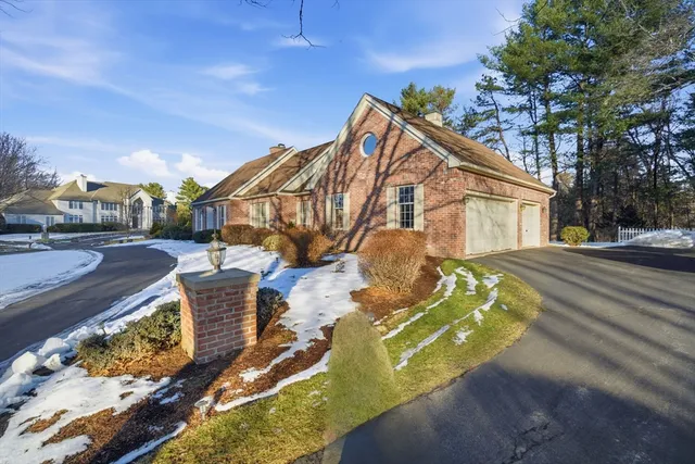 $850,000 | 53 Ashford Road, Longmeadow, MA 01106