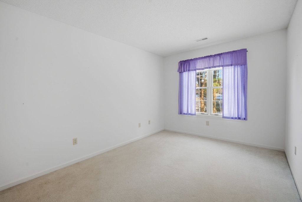 53 Ashford Road Longmeadow, MA 01106 - Photo 36 of 42