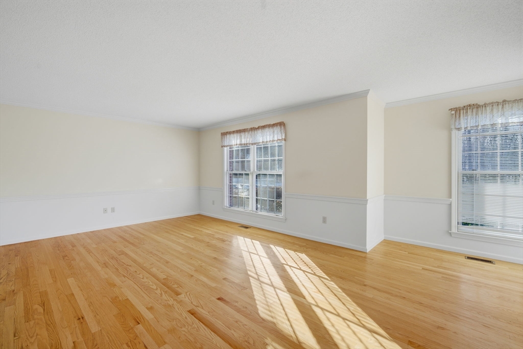 53 Ashford Road Longmeadow, MA 01106 - Photo 8 of 42