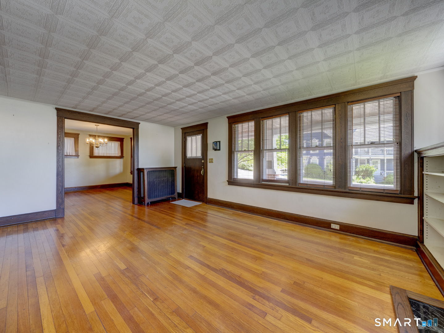 64 Chestnut Street Windham, CT 06226 - Photo 5 of 39