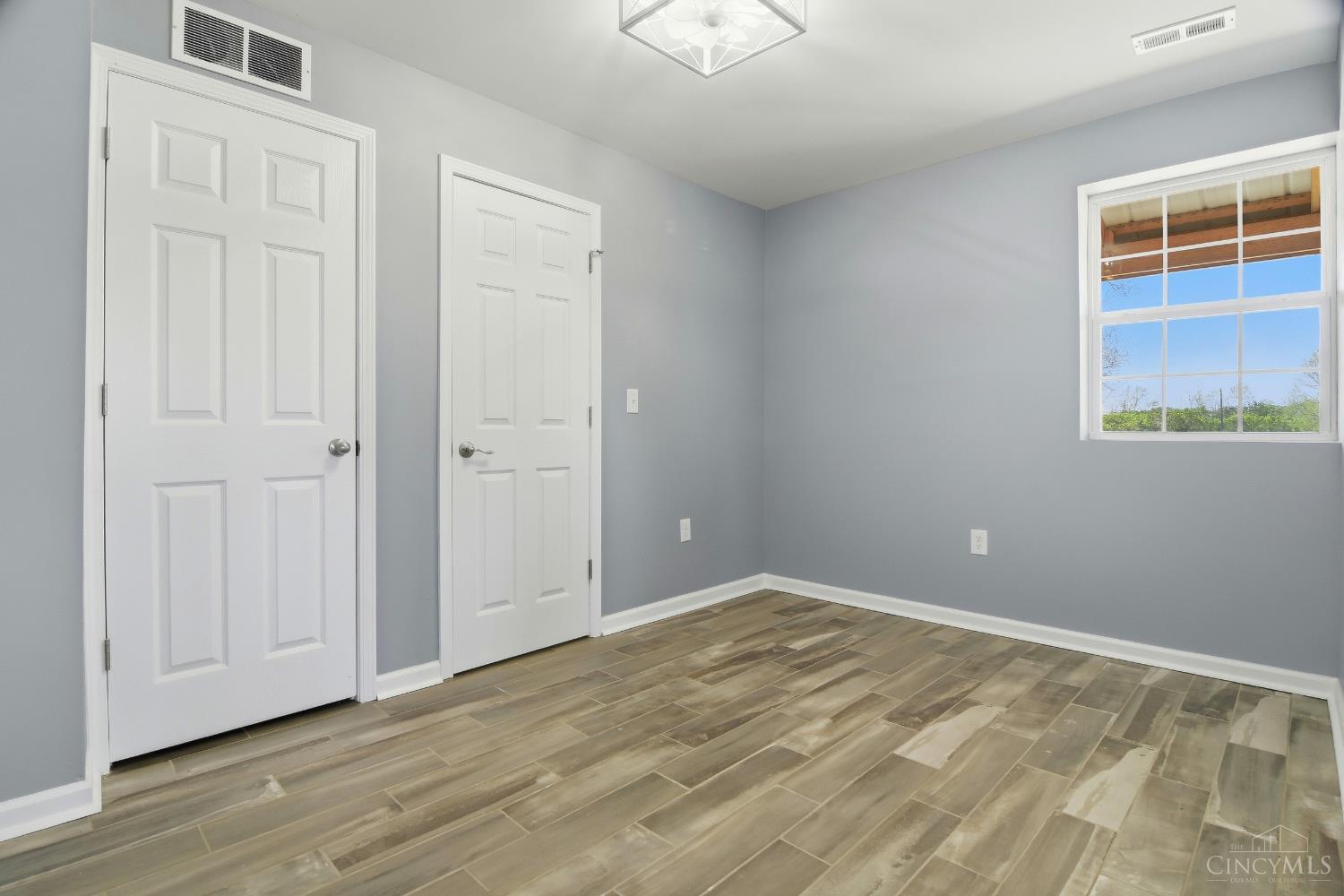2678 Jackson Road Hamilton, OH 45011 - Photo 10 of 57