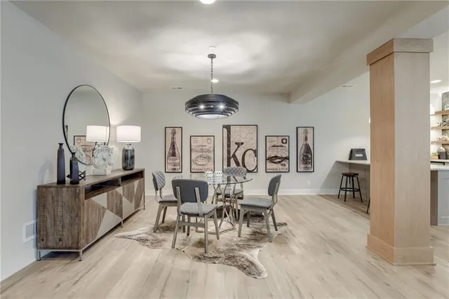 $1,225,000 | 13702 Pembroke Lane, Leawood, KS 66224