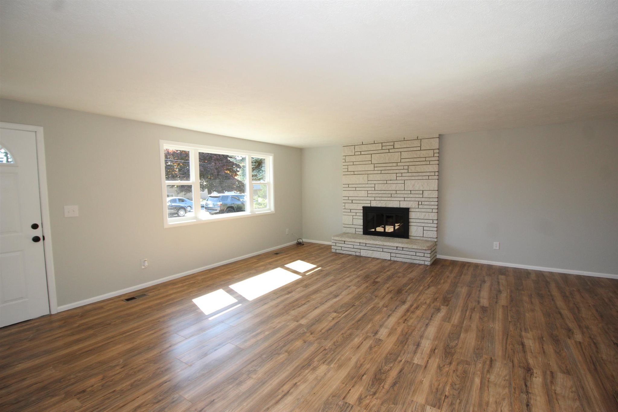 3422 South Bowdish Road Spokane, WA 99206 - Photo 2 of 28 Gallery Image 2