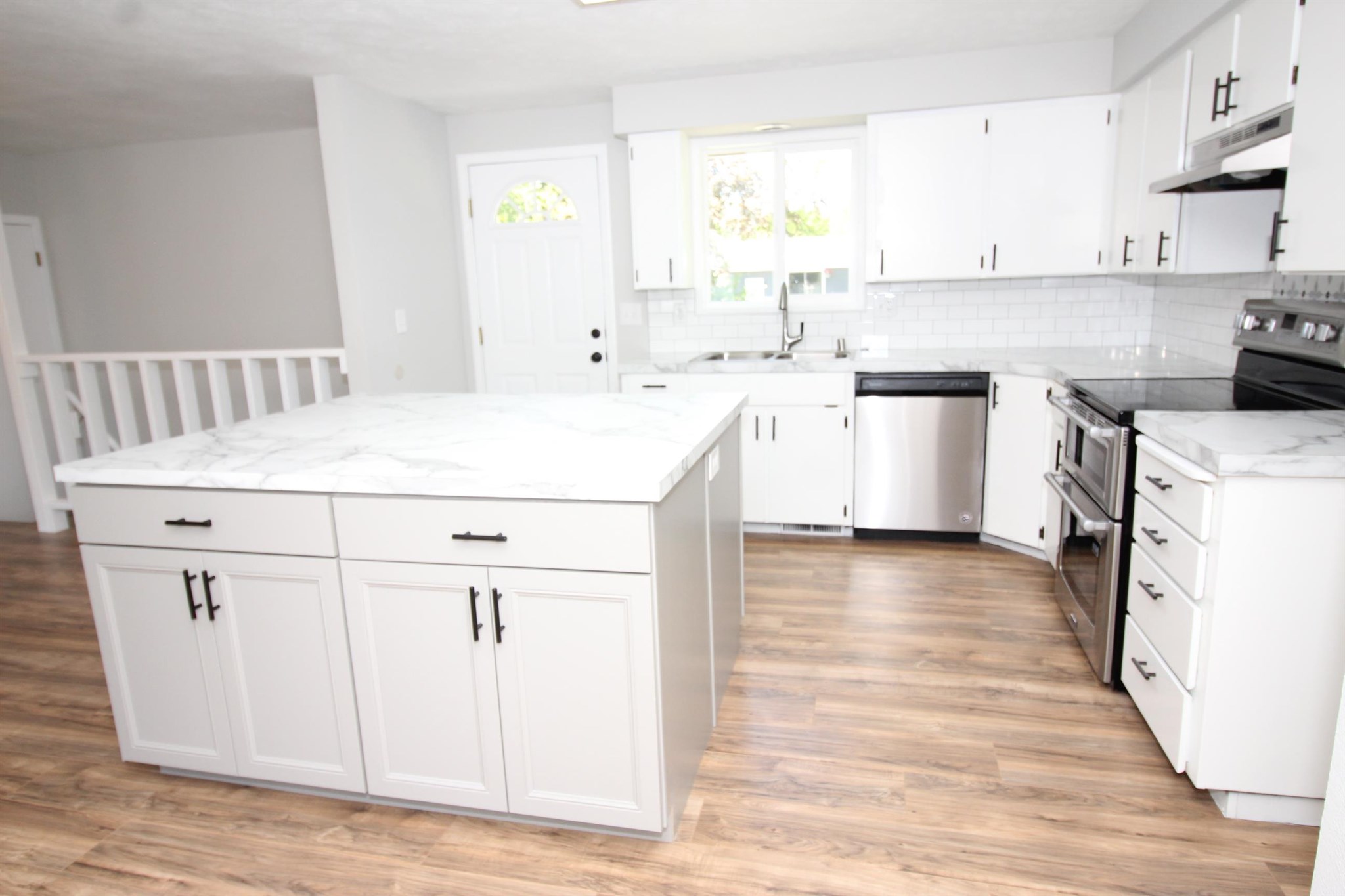 3422 South Bowdish Road Spokane, WA 99206 - Photo 5 of 28 Gallery Image 5
