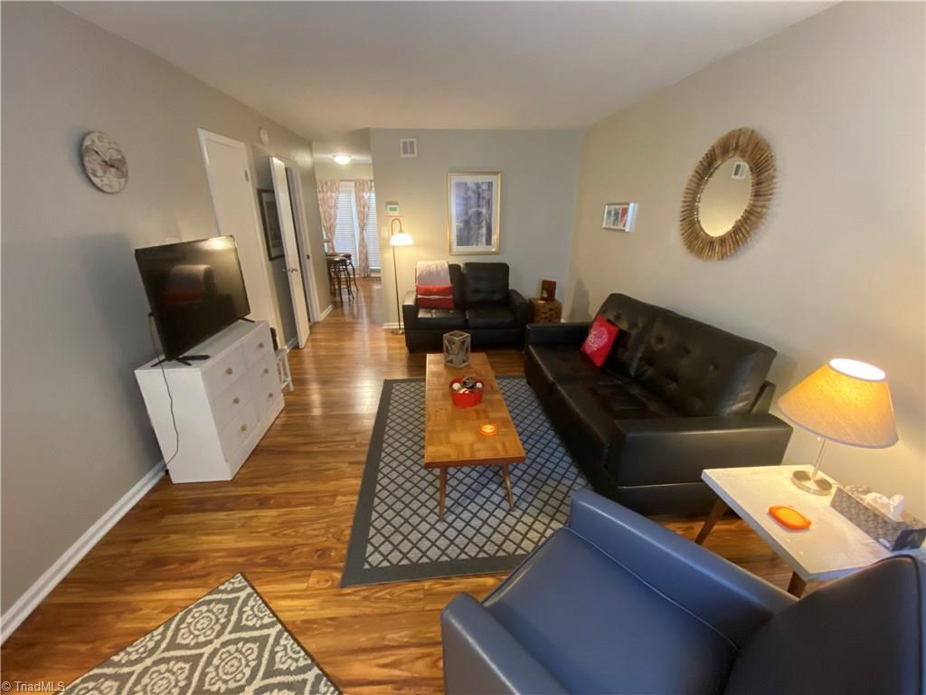 207 Northpoint Avenue High Point, NC 27262 - Photo 3 of 13 Gallery Image 3