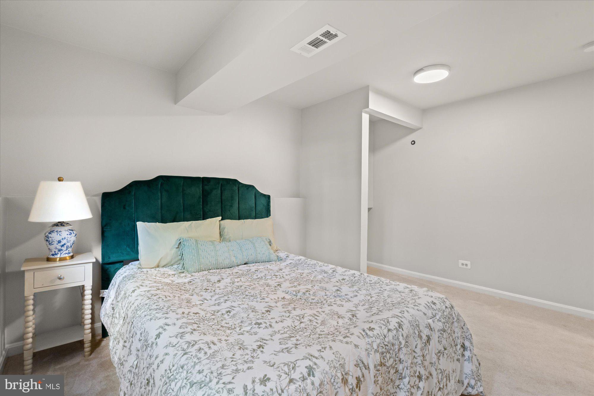 2228 Cocquina Drive Reston, VA 20191 - Photo 26 of 36