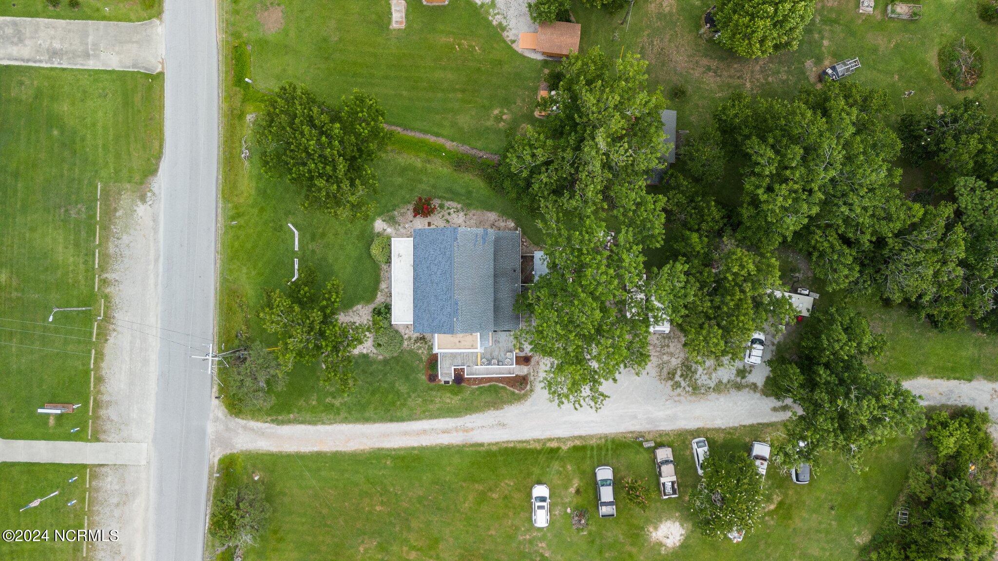 109 Corbett Davis Road Davis, NC 28524 - Photo 50 of 51 zzz