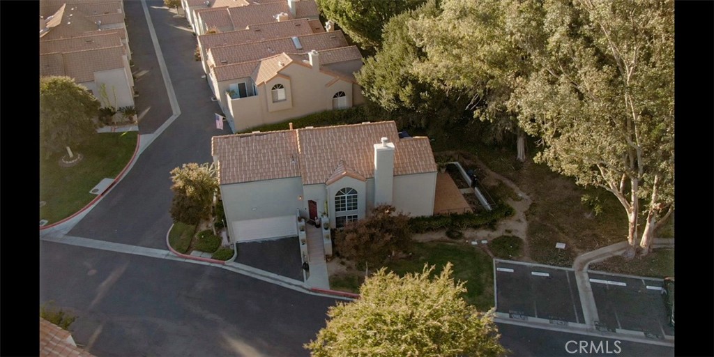 11327 Old Ranch Circle Chatsworth, CA 91311 - Photo 59 of 63 an aerial view of a house